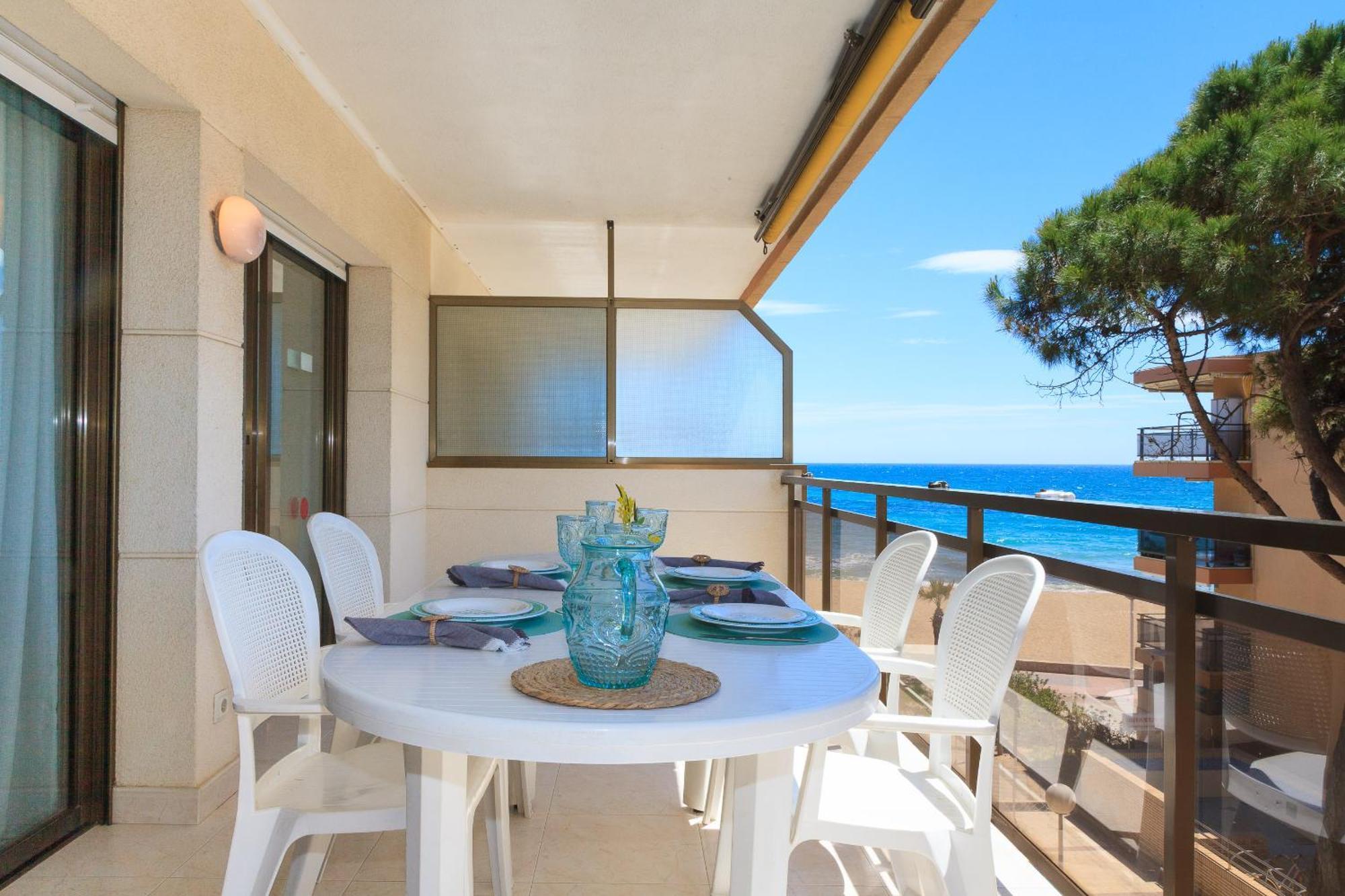 Uhc Txingudi Apartments Cambrils Dış mekan fotoğraf